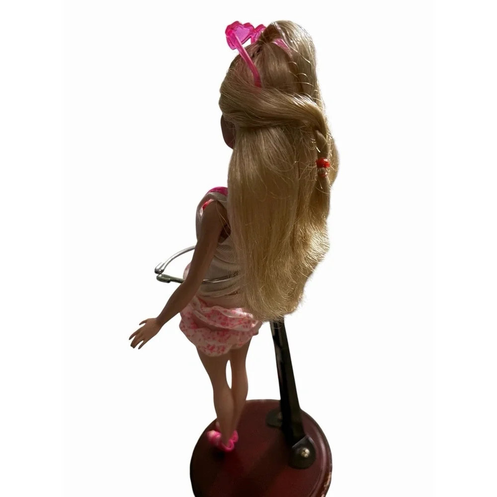 Barbie Doll Blonde Roxy Fashion Pack Outfit Heart Sunglasses‎ Beach Bag Mattel